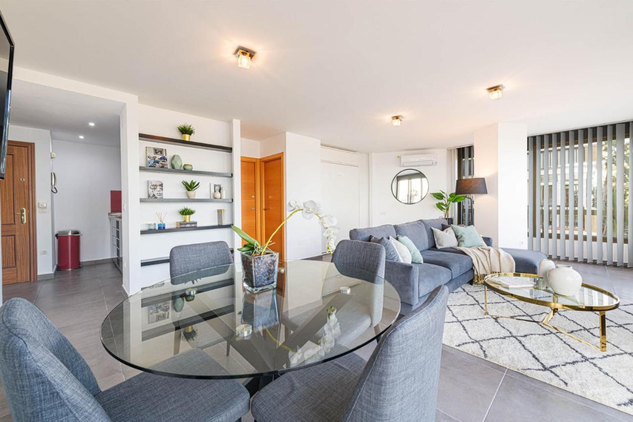 Mediterraneo Beach Apartment In Malaga By Solaga Holiday Homes Ngoại thất bức ảnh