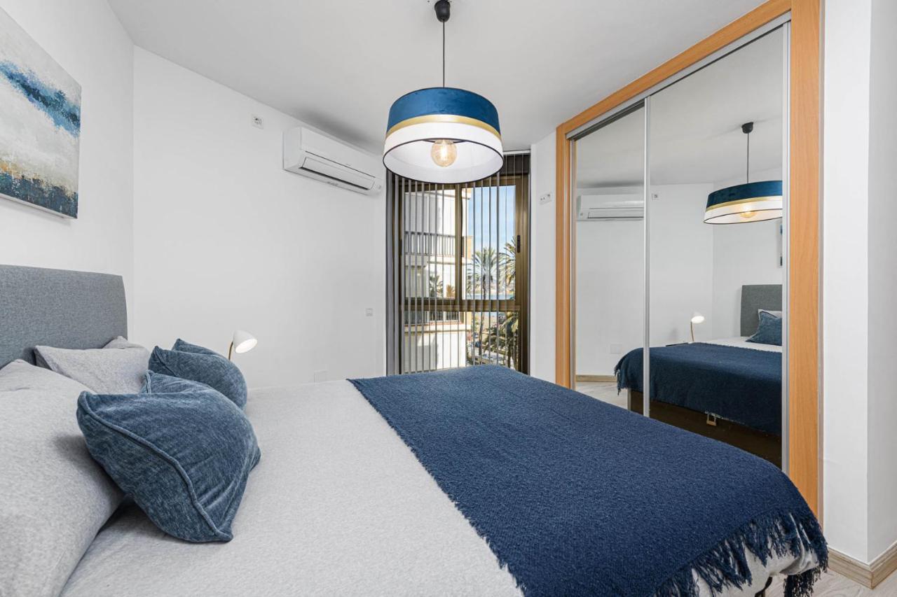 Mediterraneo Beach Apartment In Malaga By Solaga Holiday Homes Ngoại thất bức ảnh