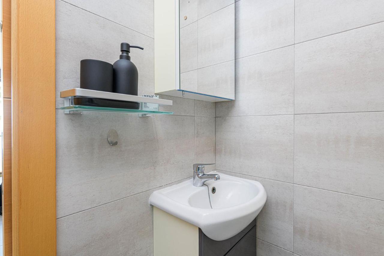 Mediterraneo Beach Apartment In Malaga By Solaga Holiday Homes Ngoại thất bức ảnh